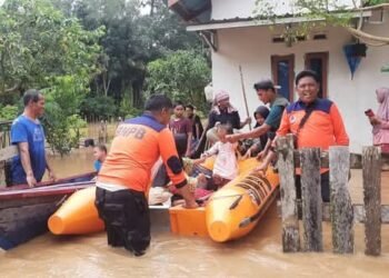 Dharmasraya Siaga Bencana Banjir, Bupati Annisa Ajak Perusahaan Bantu Korban Banjir