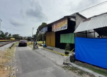 TKP Penusukan Pemilik Barbershop di Padang Dipasang Garis Polisi