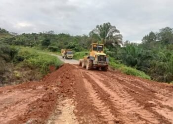 Dinas PUPR Dharmasraya Tindaklanjuti Arahan Bupati Annisa, Jalan Putus di Bukit Lantak Tuntas Diperbaiki