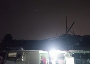 Asrama TNI AD di Padang Diterjang Angin Puting Beliung, 18 Rumah Rusak