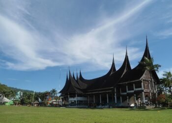 Menelusuri Sejarah Lapangan Imam Bonjol: Saksi Bisu Kota Padang di Masa Lampau