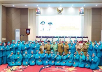 Lantik Pengurus TP PKK Dharmasraya Periode 2025-2030, Bupati Annisa Yakin Bisa Wujudkan Keluarga Pelopor Perubahan