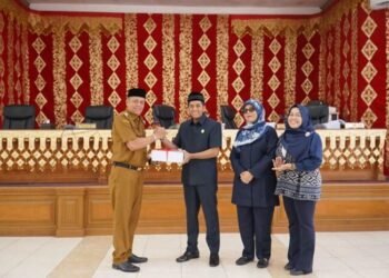 Wakil Wali Kota Payakumbuh Sampaikan LKPJ 2024, Pendapatan Daerah Lampaui Target