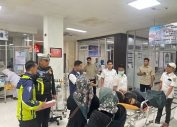 Bus Masuk Jurang di Padang Pariaman, Belasan Penumpang Jadi Korban