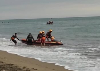 Pencarian Pelajar Hilang Terseret Ombak di Padang Hari Kedua Dihentikan