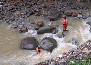 Diduga Hanyut Saat Bermain, Seorang Bocah di Padang Dilaporkan Hilang