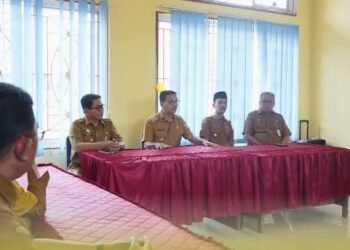 Bupati dan Wakil Bupati Solok Selatan Sidak ke OPD Pastikan Pelayanan Publik Berjalan Baik