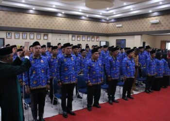 Wali Kota Payakumbuh Lantik 144 PPPK, Tekankan Pentingnya Bangun Birokrasi Sehat