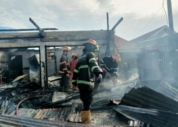 Enam Toko dan Dua Kendaraan Terbakar di Padang, Kerugian Capai Rp1 Miliar
