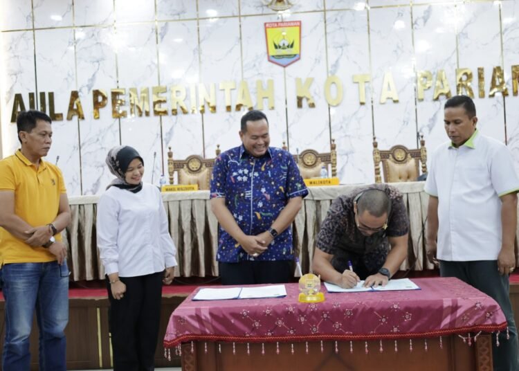 Pemerintah Kota (Pemko) Pariaman menandatangani Nota Kesepakatan Bersama (Mou) Bidang Perdata dan Tata Usaha Negara dengan Kejaksaan Negeri Pariaman di Aula Balai Kota Pariaman, Jumat (16/5).