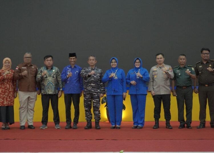 Danlantamal II Padang, Laksmana Sarimpunan Tanjung, berkunjung ke Solok Selatan pada Kamis (8/5). Foto: Pemkab Solok Selatan