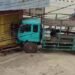 Video: Truk Hantam Mobil dan Ruko di Dharmasraya