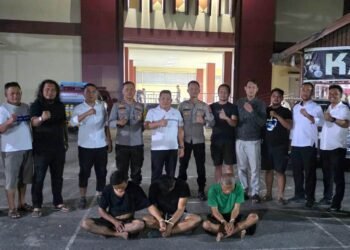 Tertangkap Basah, Tiga Maling di Solok Bawa Mobil Curian, lalu Tabrak Pohon