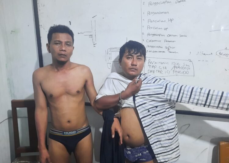 Dua penjambret diamankan di Mapolres Padang Pariaman.