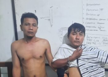 Dua Pria Asal Padanng Diamuk Warga Usai Menjambret di Padang Pariaman
