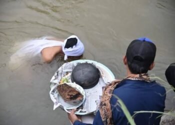 Tabuik 2025 Dimulai dengan Prosesi Maambiak Tanah: Simbol Duka Karbala di Pariaman