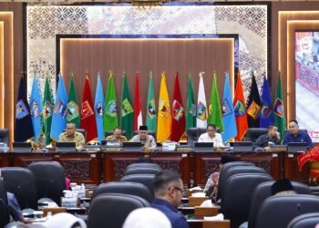 DPRD Sumbar Gelar Rapat Paripurna Penyampaian Pandangan Umum Fraksi terhadap Ranperda Pertanggungjawaban Pelaksanaan APBD 2024