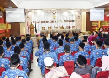 Serahkan SK kepada 148 CPNS, Wali Kota Pariaman Ingatkan Pentingnya Integritas dan Profesionalisme