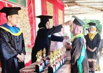 156 Siswa MDTA di Pariaman Diwisuda, Dukung Program Satu Rumah Satu Hafidz