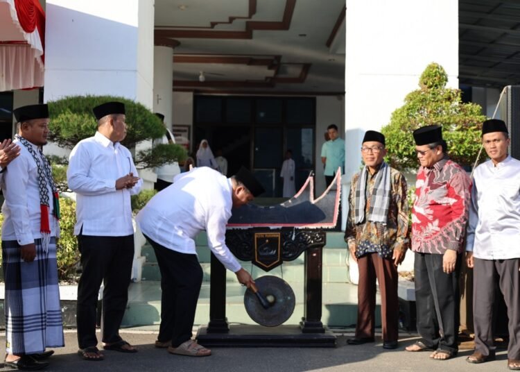 Pemerintah Kota Pariaman resmi meluncurkan program unggulan bertajuk “Satu Rumah Satu Hafidz” pada Jumat (27/6/2025).