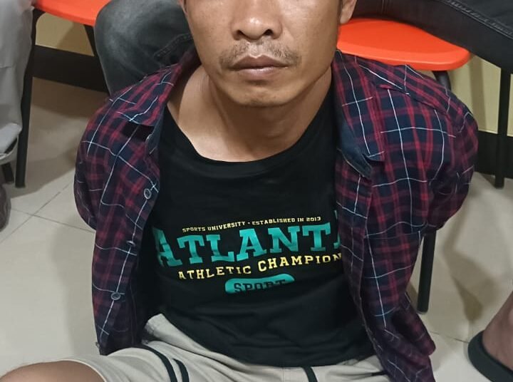 Karolus Bago, tersangka pembunuhan dua perempuan di Solok Selatan.