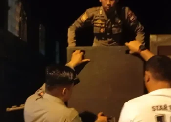 Bernyanyi dan Hidupkan Musik hingga Dini Hari, Tempat Karaoke di Padang Ditertibkan