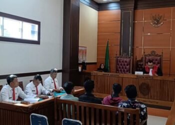 Langgar Aturan, 9 PKL Nakal di Padang Disidangkan 