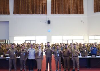 Fadly Amran Audiensi dengan Pelaku Pengadaan dan Pengelola Keuangan Pemko Padang