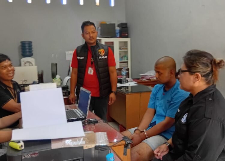 Satria Juhanda alias Wanda pembunuh tiga gadis secara sadis di Padang Pariaman. (foto: Rehasa/Sumbarkita).