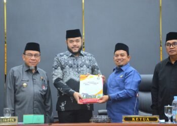 Pemko Padang dan DPRD Sepakati Perubahan KUA-PPAS APBD 2025, Fadly Amran Fokus Wujudkan 9 Progul
