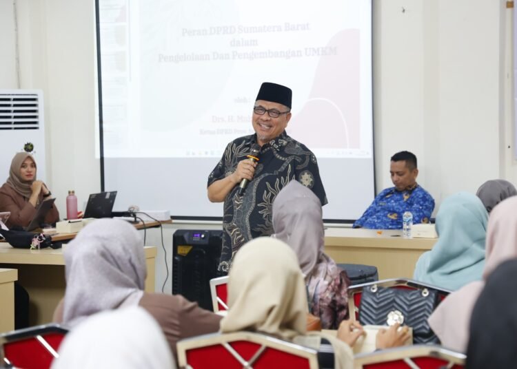 Ketua DPRD Sumbar