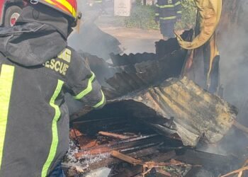 Gudang Barang Bekas di Padang Ludes Terbakar, Diduga gegara Bakar Sampah