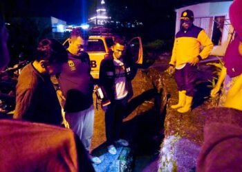 Wawako Allex Tinjau Titik Banjir di Padang Panjang, Normalisasi Drainase Jadi Prioritas