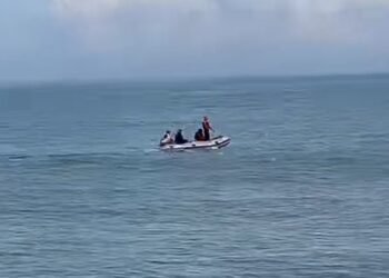 Hari Kedua Pencarian Korban Tenggelam di Pantai Padang, Identitas Masih Misterius