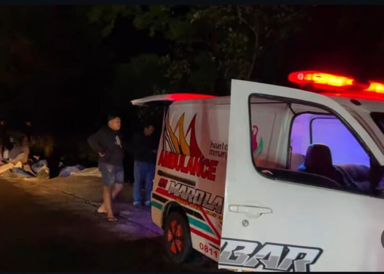 Mobil masuk jurang Sitinjau Lauik Padang, Senin (9/6) dini hari