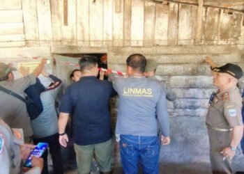 Viral Keributan Pengunjung Mabuk, Satpol PP Segel Kedai Tuak di Padang Pariaman