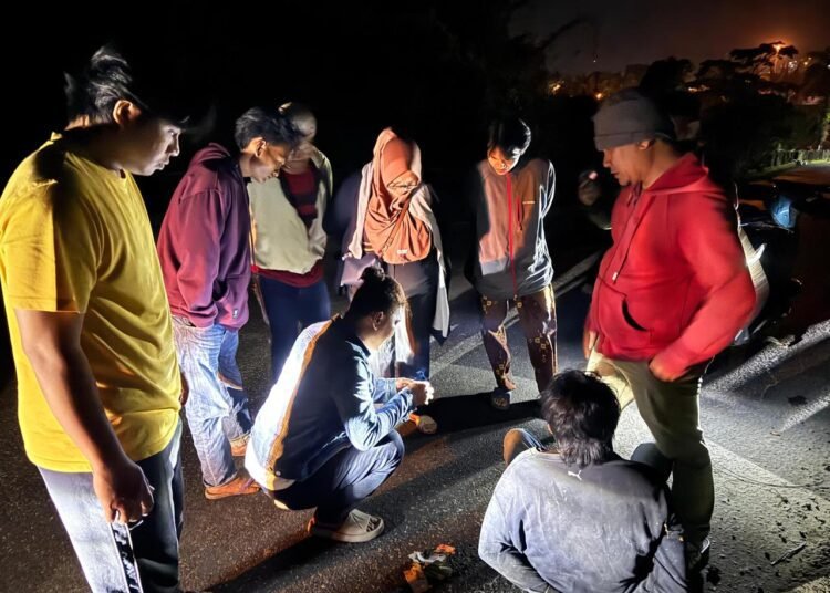 Penangkapan penyalahgunaan narkotika di Terminal Bukit Surungan, Padang Panjang pada Kamis, (31/7/2025).