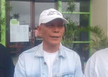 Puluhan Siswa Lokal Tak Diterima, SMAN 5 Bukittinggi Disegel Warga di Hari Pertama Sekolah