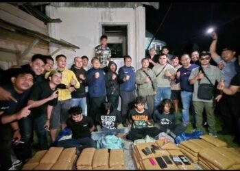 BNN Sumbar Gagalkan Penyelundupan 100 Kg Ganja di Bukittinggi, Empat Orang Ditangkap