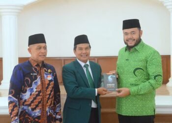 Wali Kota Padang Hadiri Pelantikan PW Al Jamiyatul Washliyah Sumbar Periode 2025–2030