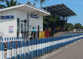 Pagar Besi Sepanjang Jalur Kereta di Pariaman Dinilai Hambat Evakuasi Tsunami