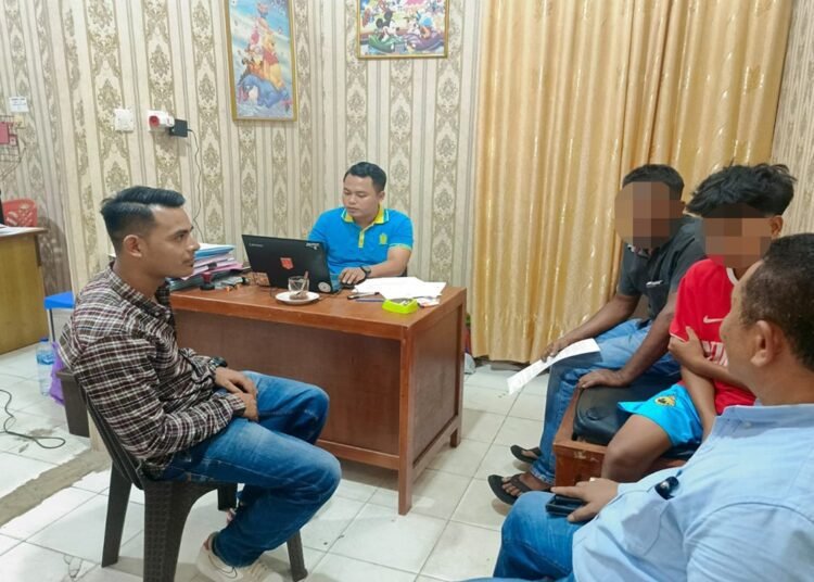 Unit Perlindungan Perempuan dan Anak (PPA) Polres Limapuluh Kota memeriksa IM (15), didampingi pengacara dan disaksikan Balai Pemasyarakatan Bukittinggi.