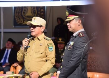 Bupati Padang Pariaman Berikan Penghargaan kepada Polres dalam Peringatan Hari Bhayangkara ke-79