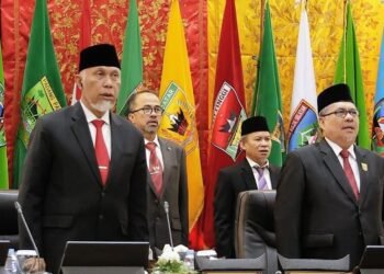 DPRD Sumbar Gelar Paripurna Istimewa Ikuti Siaran Langsung Pidato Kenegaraan Presiden Prabowo