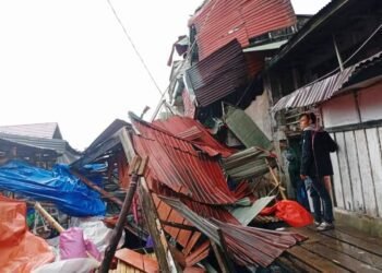 Puting Beliung Terjang Kerinci, Atap Rumah Berterbangan dan Pasar Porak-poranda