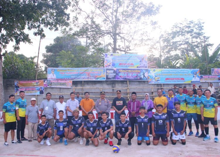 Wakil Wali Kota Payakumbuh membuka Turnamen Voli P3A Cup X pada Sabtu, (2/8/2025).