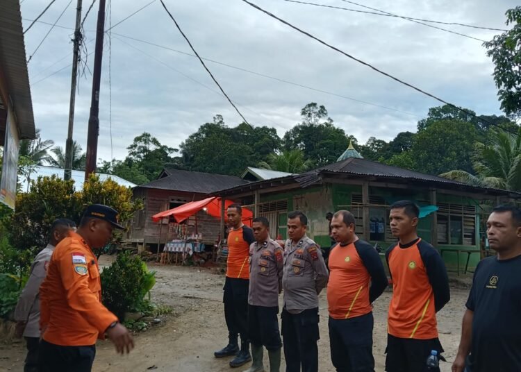 Operasi SAR pencarian Dua orang dilaporkan hilang setelah terseret arus Sungai Batang Pasaman, Kabupaten Pasaman Barat yang dilaporkan hilang sejak Kamis (14/8/2025).