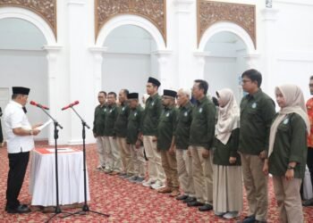 Wako Ramlan Lantik Pengurus Forum Kota Sehat Bukittinggi Periode 2025-2027