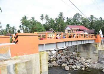 Tiga Jembatan Diresmikan di Padang Pariaman, Akses Warga Tandikek Kembali Normal