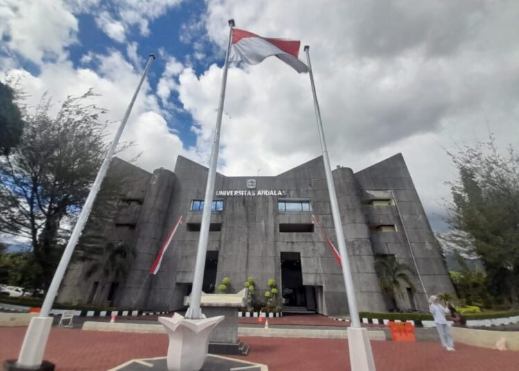 Gedung Rektorat Universitas Andalas.